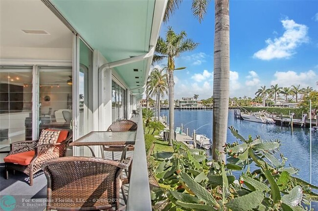 Building Photo - 180 Isle of Venice Dr