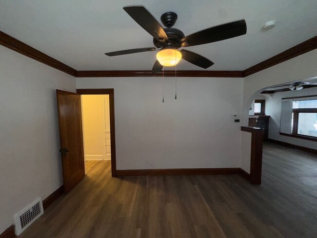 Building Photo - 3264 W 130th St