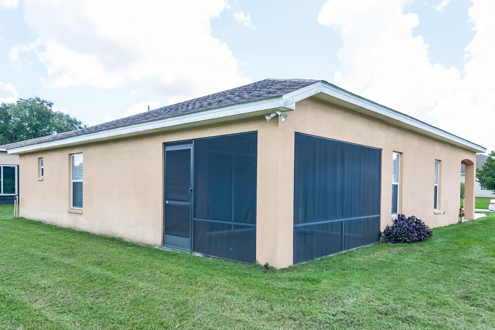 Building Photo - 6854 Glenbrook Dr