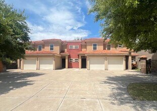 Building Photo - 3016 S L St