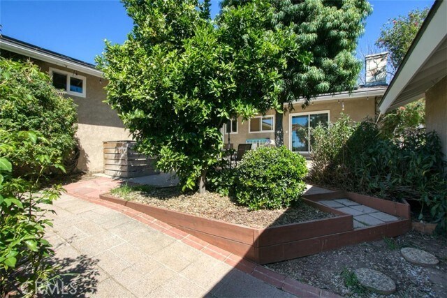 Building Photo - 11758 Grant Dr