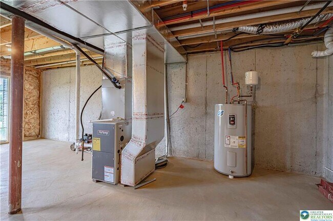 Building Photo - 250 Snapdragon Way