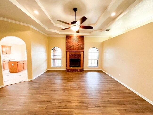 Building Photo - Available NOW!!!! You must see this is a Fabulous Home. 4 bedrooms, office, 2 bath, 2 car garage ...