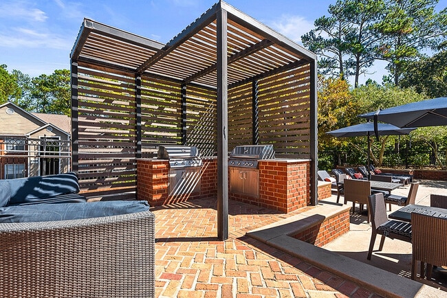 Grills and Pool Deck - Retreat at Peachtree City