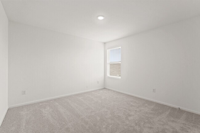 Building Photo - 26727 Feather Reed Dr