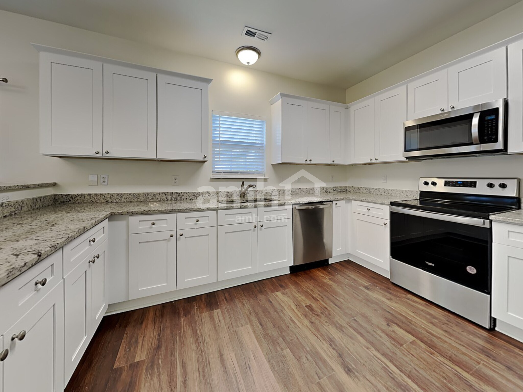 Building Photo - 4210 Lindsey Ln