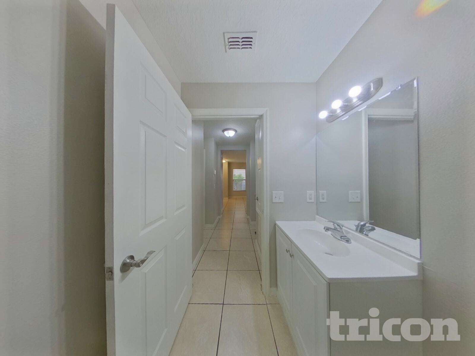 Building Photo - 4621 Ross Lanier Ln