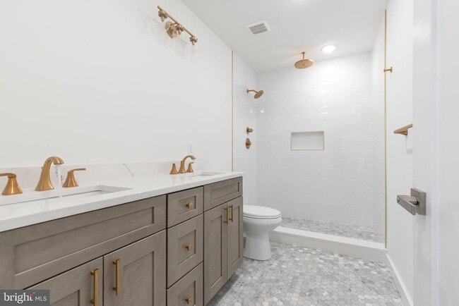 Building Photo - 850 N 19th St