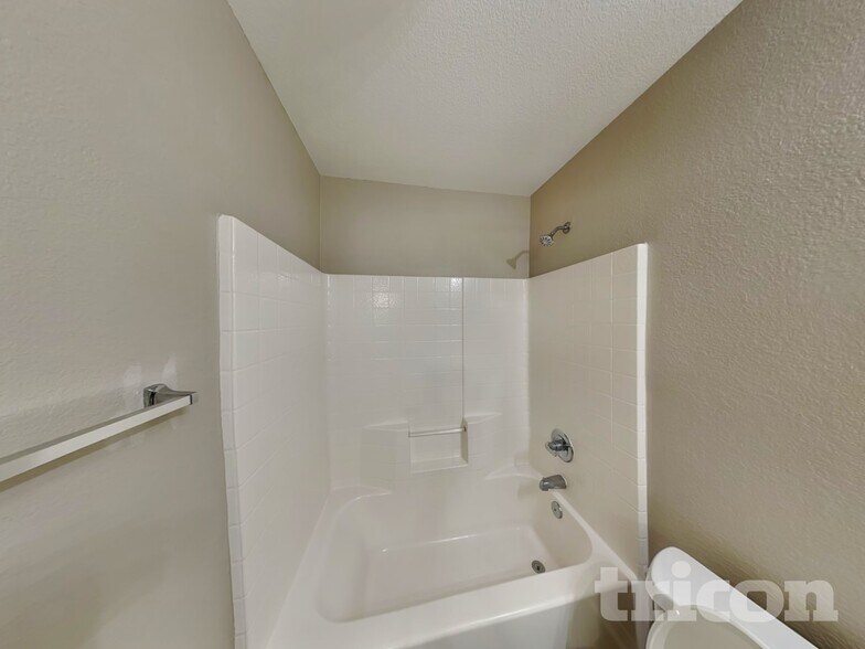 Building Photo - 205 Old Spanish Trail