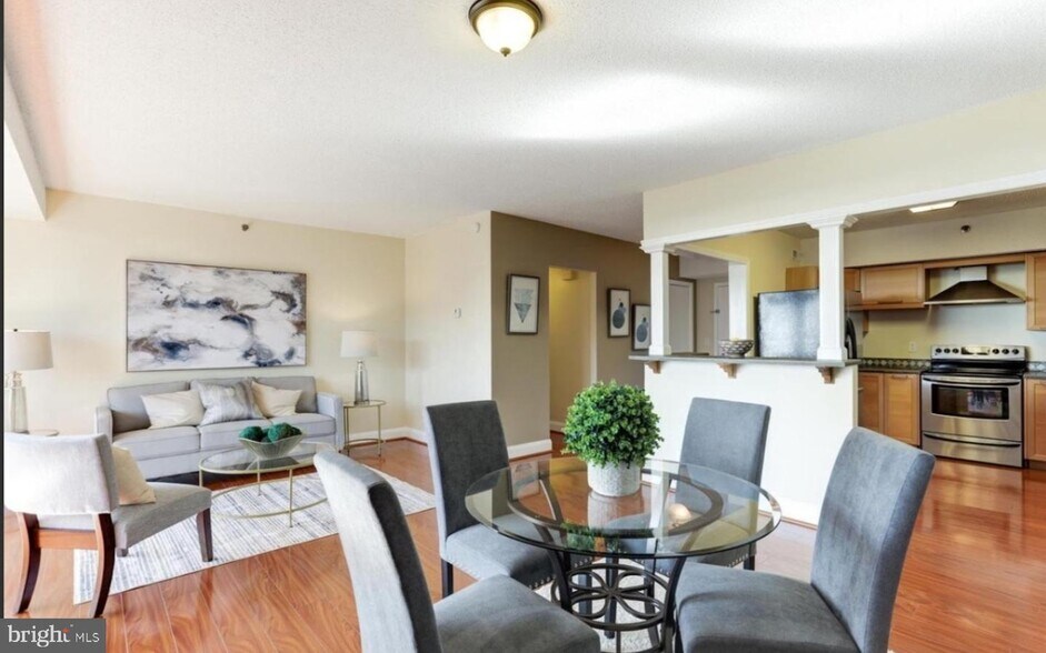 Building Photo - 5505 Seminary Rd