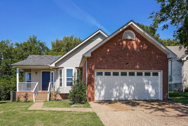 Building Photo - 3068 Chateau Valley Dr