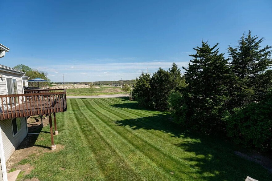 Building Photo - 1109 Newfoundland Dr