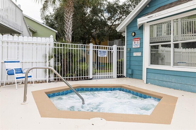 Building Photo - 8703 Knightsbridge Ct