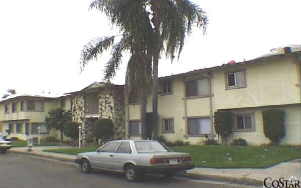 Building Photo - Rosemead Apartments