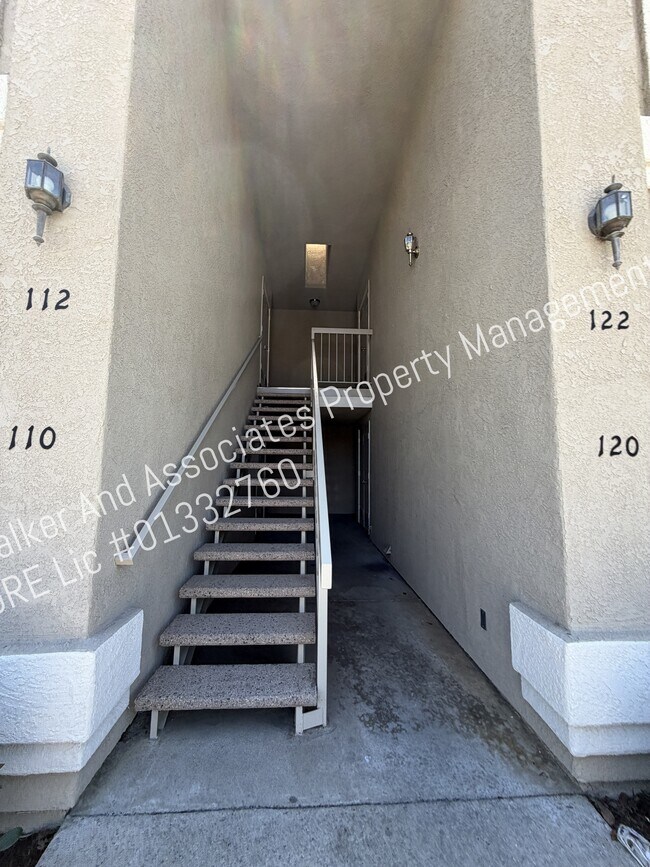 Building Photo - 122 Goodwin Rd