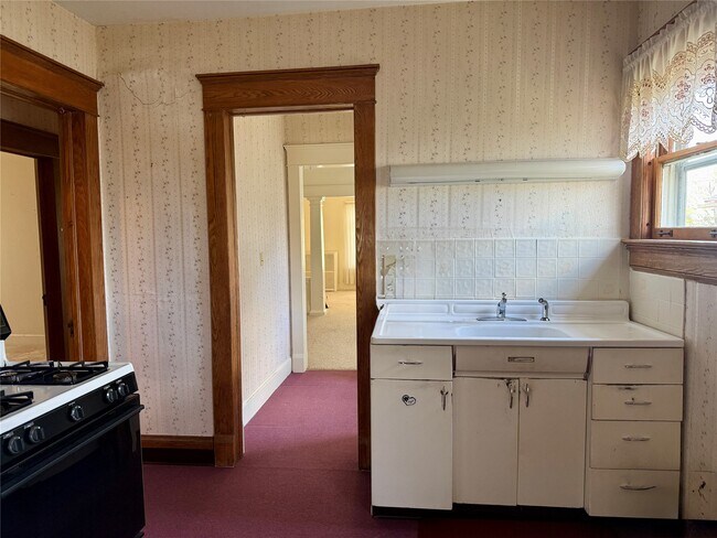 Building Photo - 51 Mill St