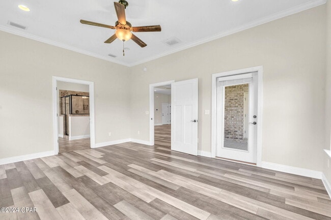 Building Photo - 104 Lakeview Terrace