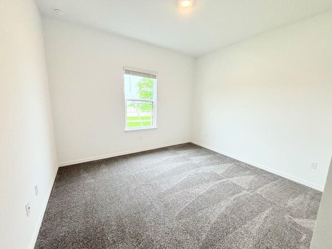 Building Photo - 9299 Lorenzo Wy