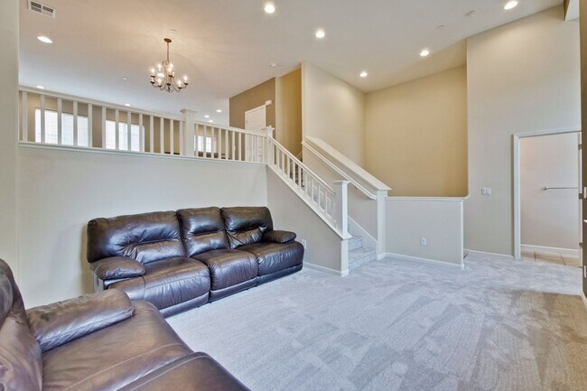 Building Photo - Modern Communication Hill Townhome | Panoramic Mountain Views