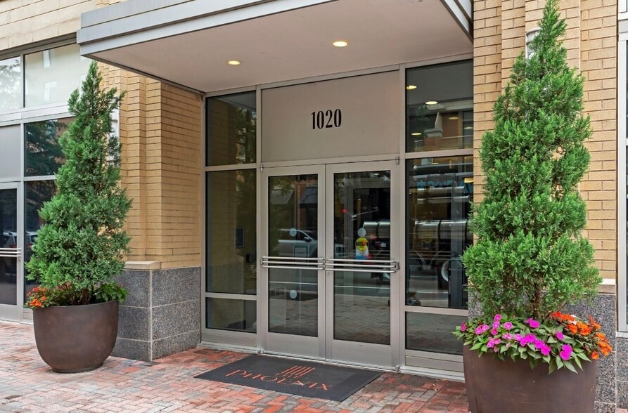 Building Photo - 1020 N Highland St