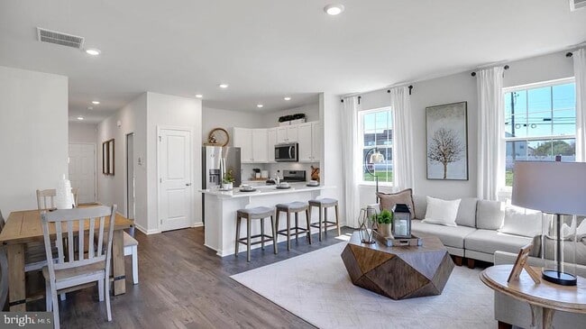 Building Photo - 201 Mazzeo Dr