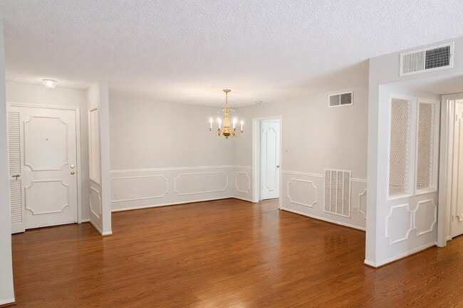 Building Photo - 5050 Ambassador Way