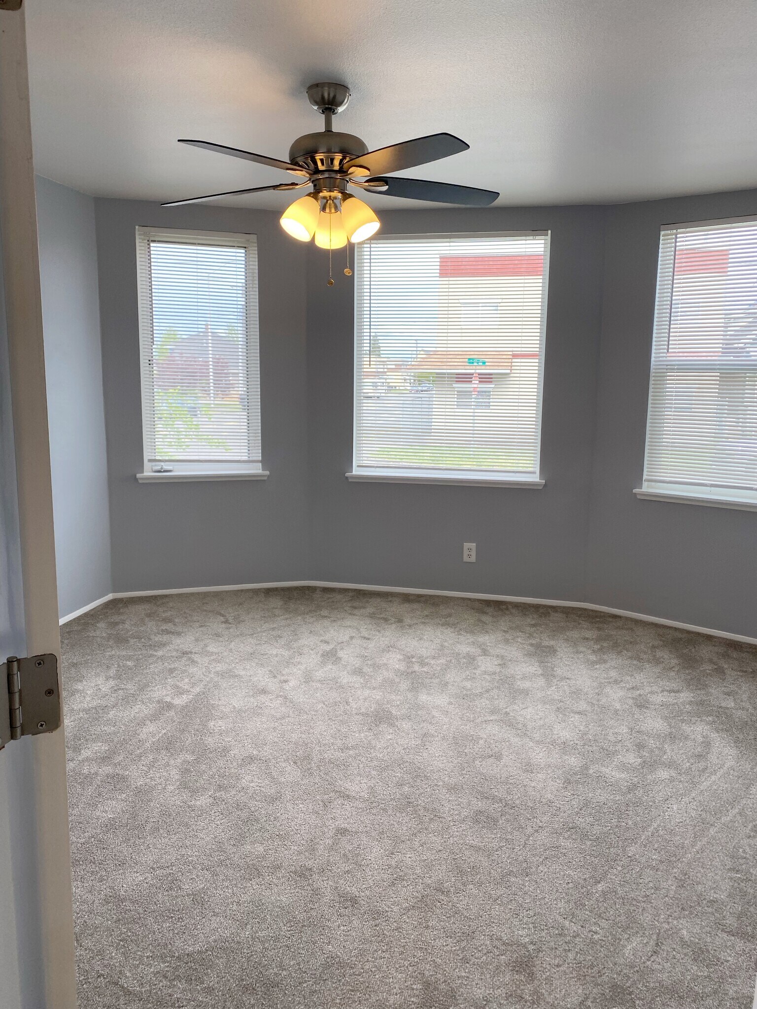 05_bedroom - 1502 S M St