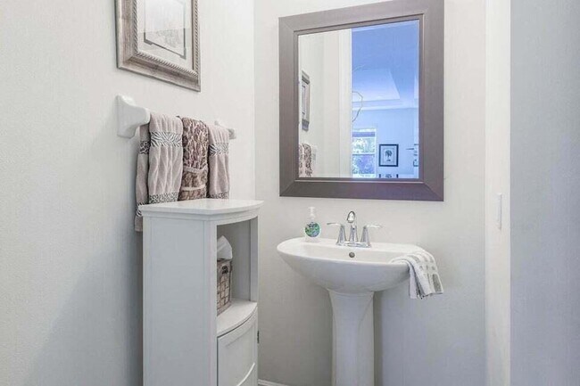 Building Photo - 4763 Cadiz Cir