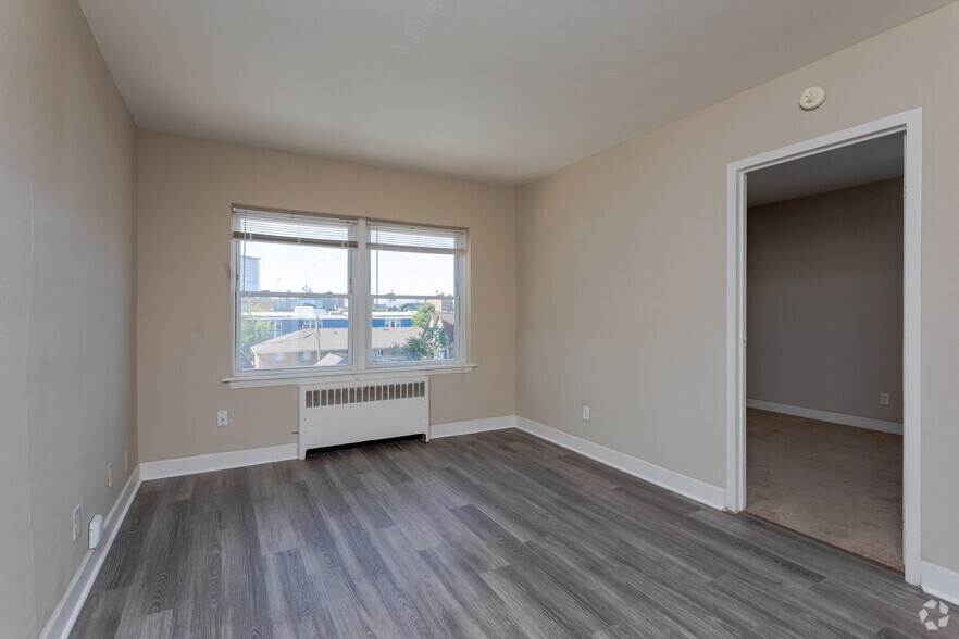 Prospect Downs 1653 N Prospect Ave Milwaukee WI 53202 Apartment Finder