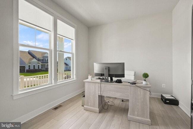 Building Photo - 15648 Dark Star Ln