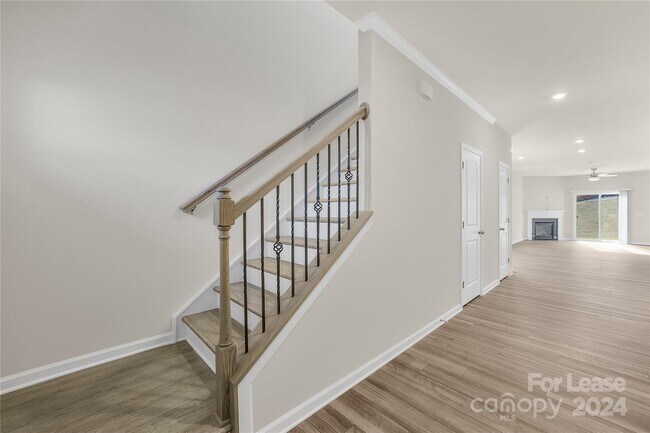 Building Photo - 14023 Turncloak Dr