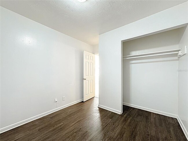Building Photo - 4509 Ken Knight Dr N
