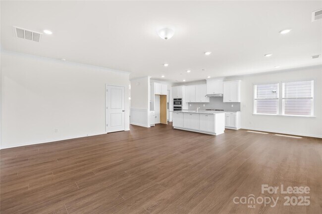 Building Photo - 9008 Catboat St