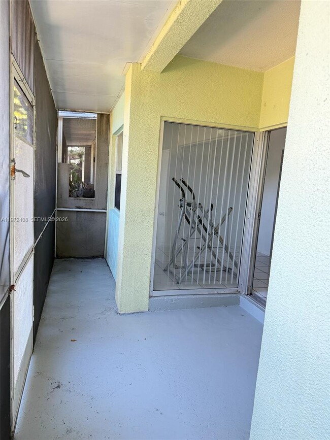 Building Photo - 2035 NW 46th Ave