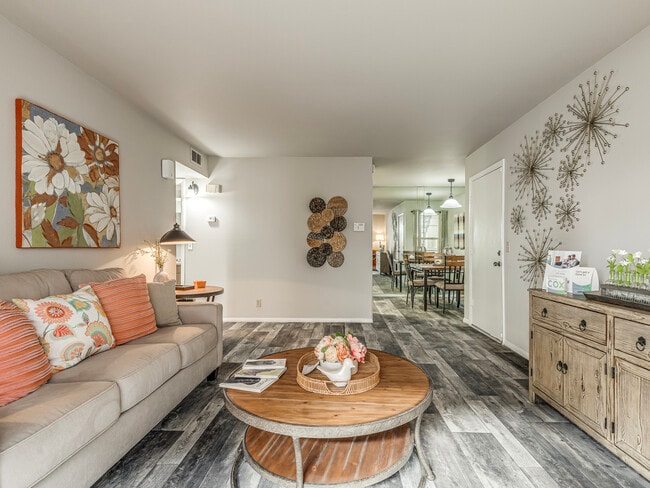 Barcelona Apartments - Living Room - Barcelona Apartments