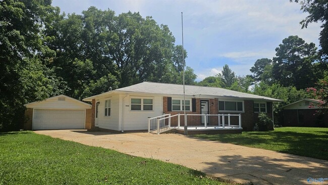 Building Photo - 3725 Broadmor Rd NW