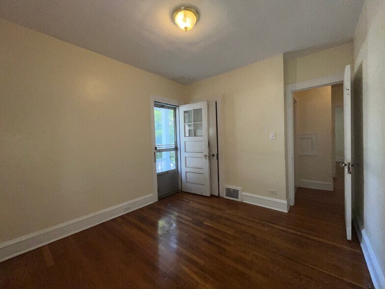 Building Photo - 17611 Winslow Rd
