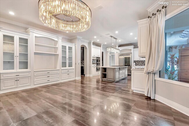 Building Photo - 25644 Queenscliff Ct