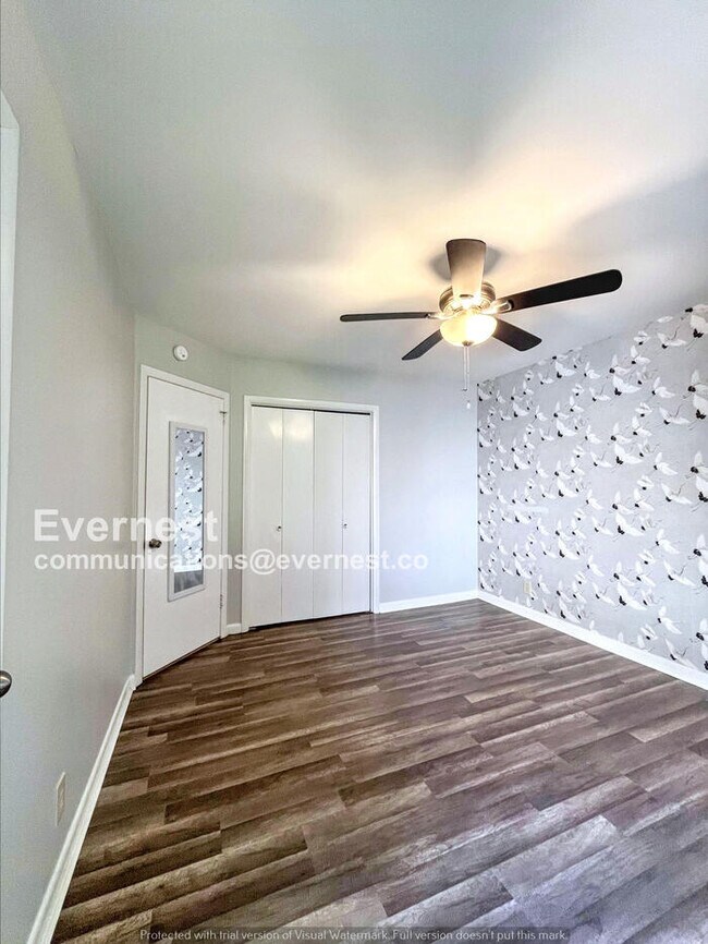 Building Photo - 209 Panamint Dr