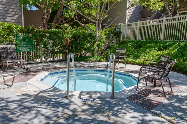 Building Photo - 1075 Shadowridge Dr