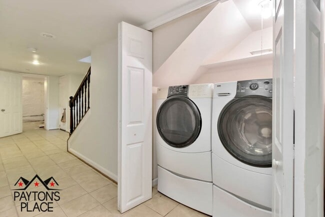 Building Photo - Beautifully Renovated in home in Historic Anacostia