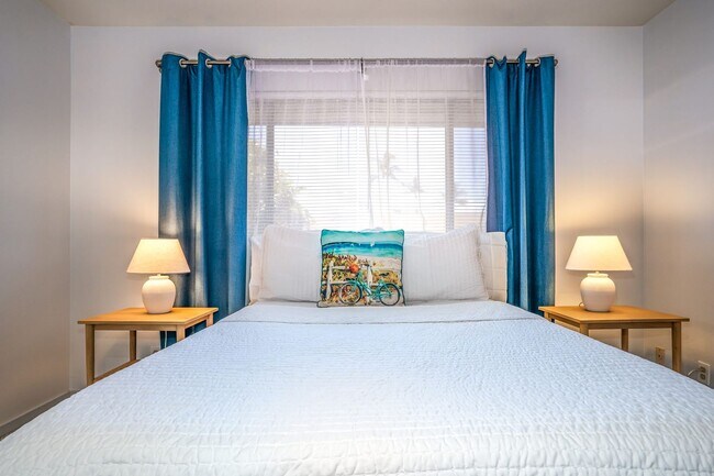 Building Photo - Fully Furnished, 1 Bed/1 Bath, Kihei Bay Vista with Pool