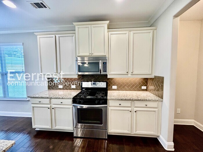 Building Photo - 2641 Arnold Palmer Way