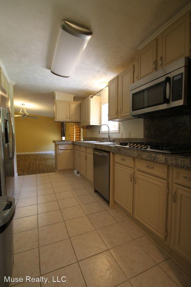 Building Photo - 4 br, 3 bath House - 3510 Dobys Bridge Road