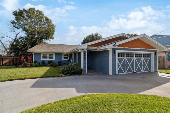 Building Photo - 292 Sunlit Cove Dr NE