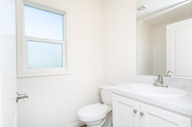 Building Photo - New Build 2 Bedroom / 2 Bath + Office Home in Mount Hope!
