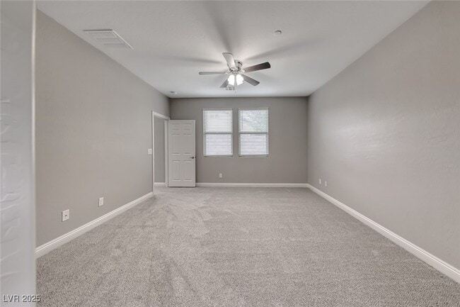 Building Photo - 589 Via Paladini