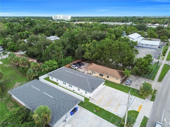 Building Photo - 2156 Edison Ave