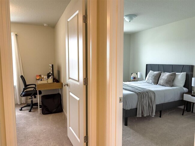 Building Photo - 5640 Pineland Run