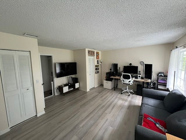 Building Photo - 3701 Savoy Ln